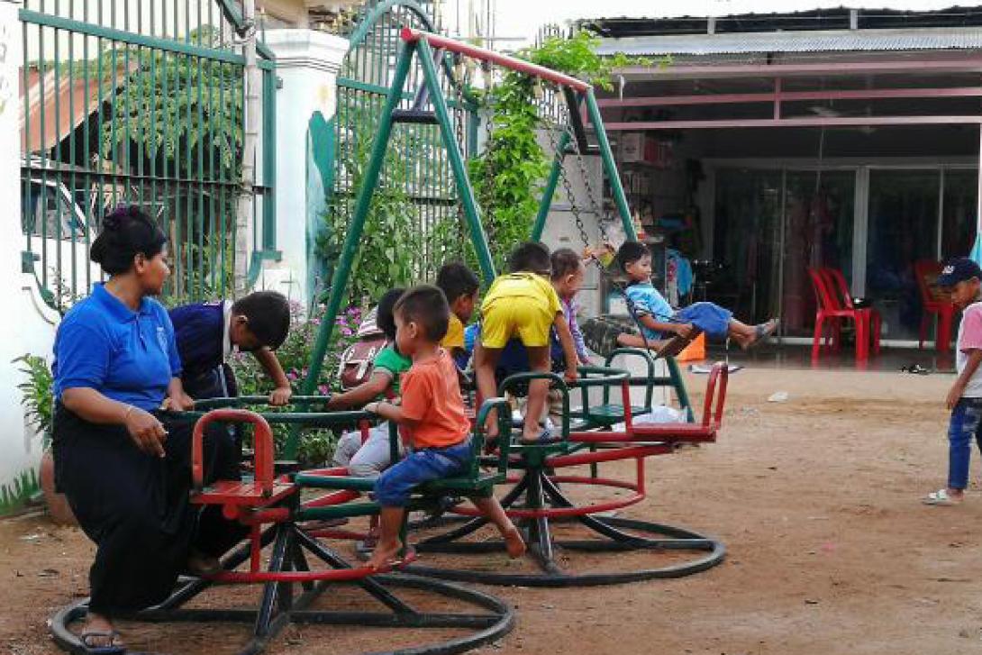 Yike F - Cambodia Yike F - Cambodia